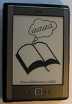 Kindle in mosus Hülle mit umgeklapptem Deckel