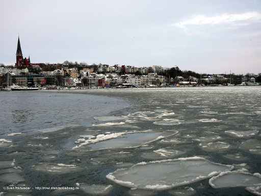 Flensburg-Eis-Ostufer-Eisgrenze