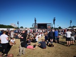 Picknickstimmung währen Greta Van Fleet als Vorgruppe zu Guns N'Roses in Odense